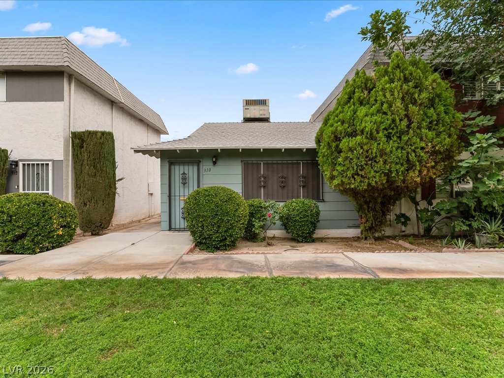 310 Greenbriar Townhouse Way Las Vegas NV 89121