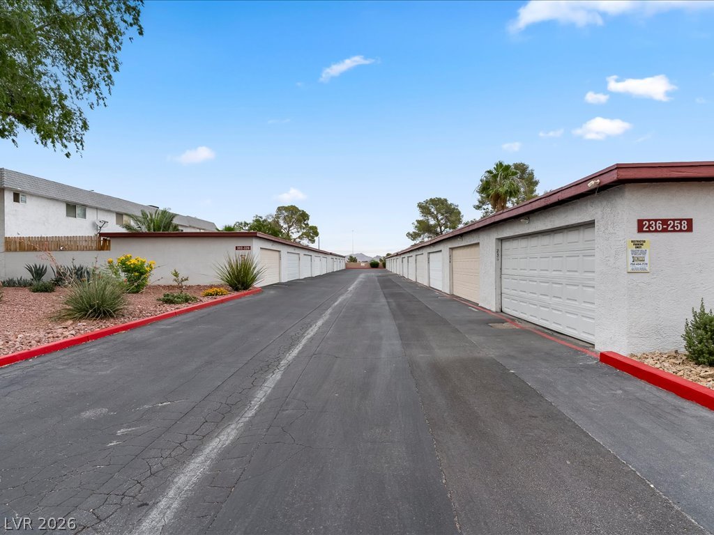 310 Greenbriar Townhouse Way Las Vegas NV 89121