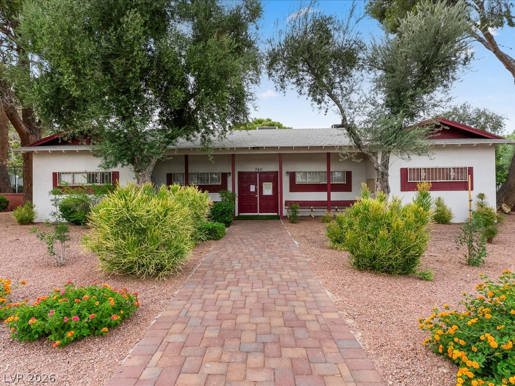 310 Greenbriar Townhouse Way Las Vegas NV 89121