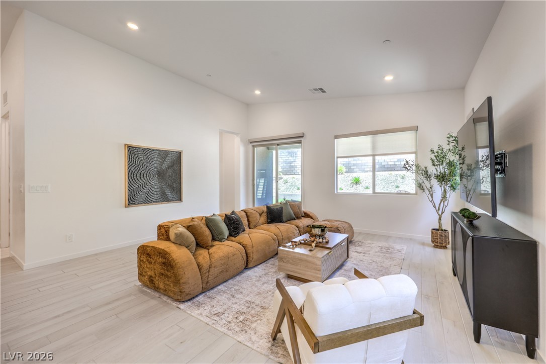 85 Agnew Street Las Vegas NV 89138