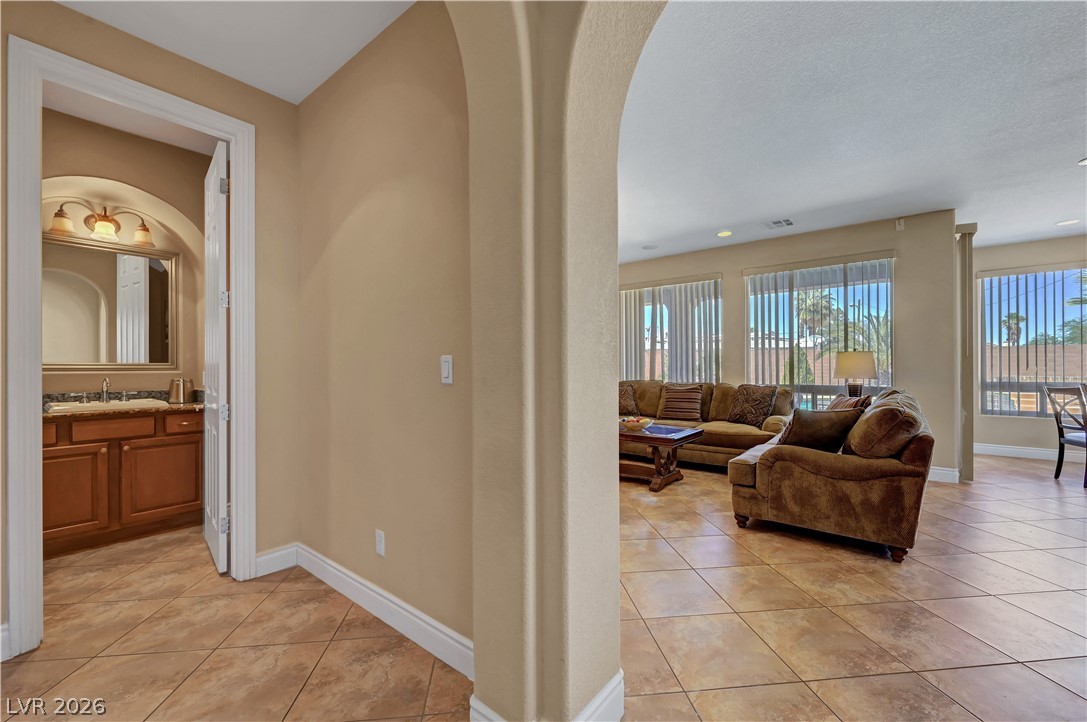 430 Las Alturas Avenue Las Vegas NV 89123