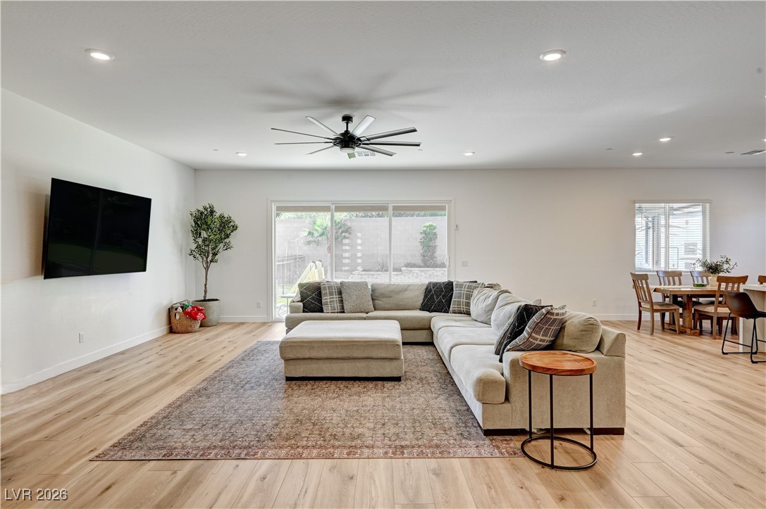 199 Bellevue Grove Avenue Henderson NV 89015