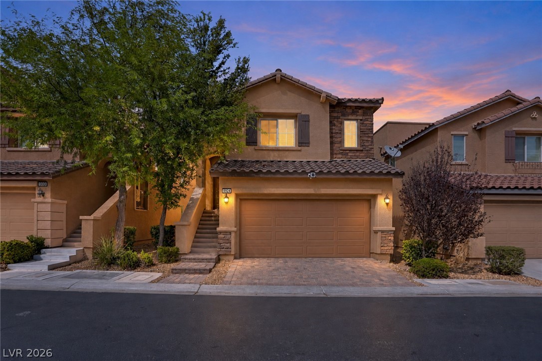 8924 Fox Season Avenue Las Vegas NV 89178