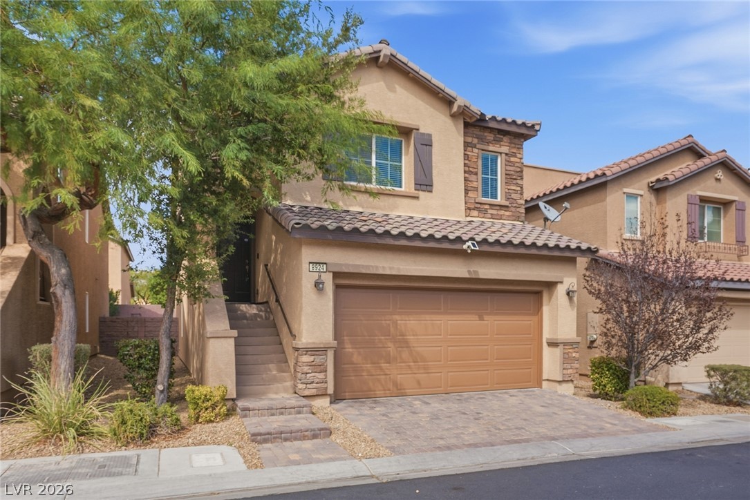 8924 Fox Season Avenue Las Vegas NV 89178