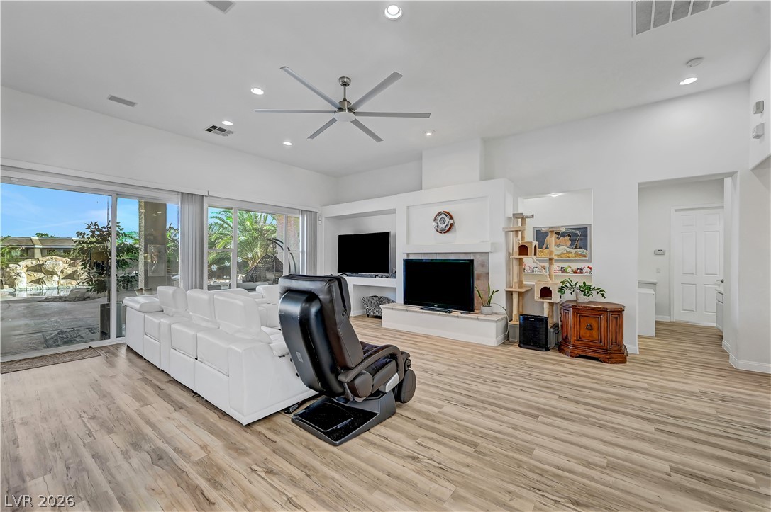 2308 Trident Maple Street Las Vegas NV 89117
