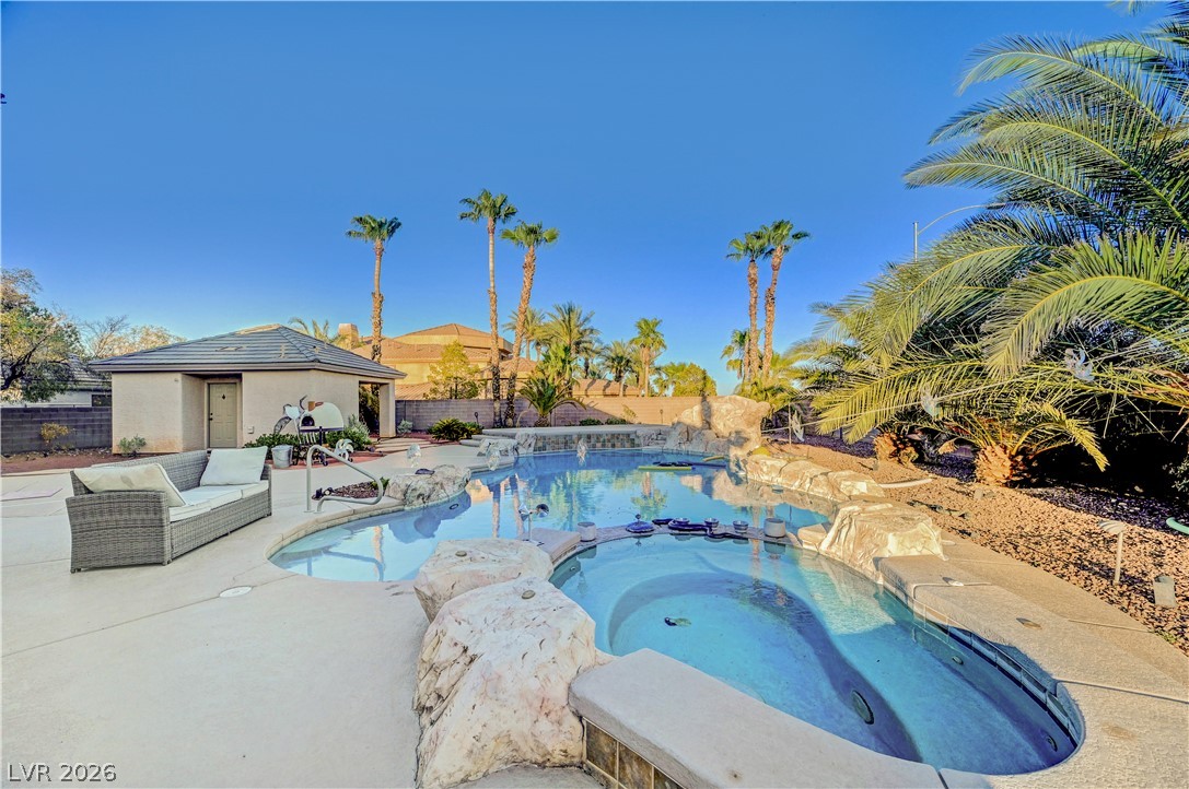 2308 Trident Maple Street Las Vegas NV 89117