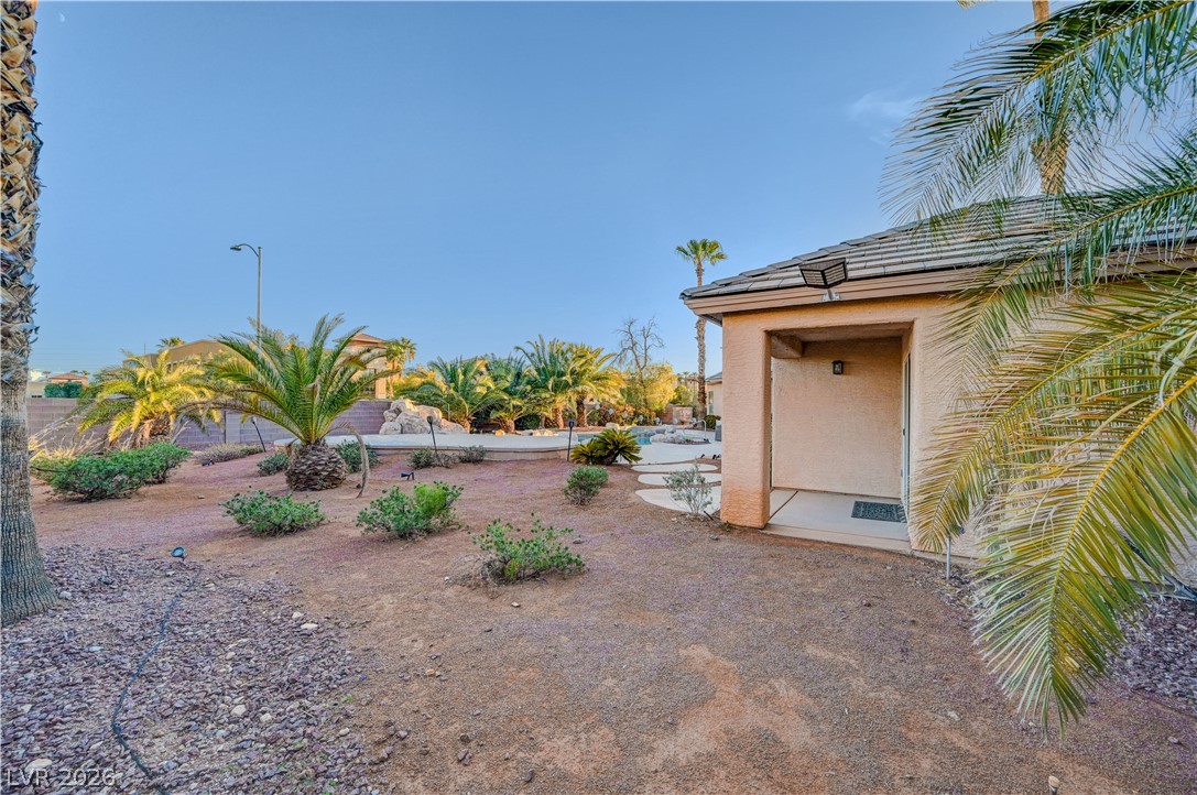 2308 Trident Maple Street Las Vegas NV 89117