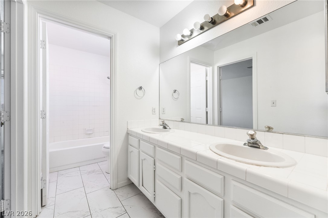 7540 Holloran Court Las Vegas NV 89128