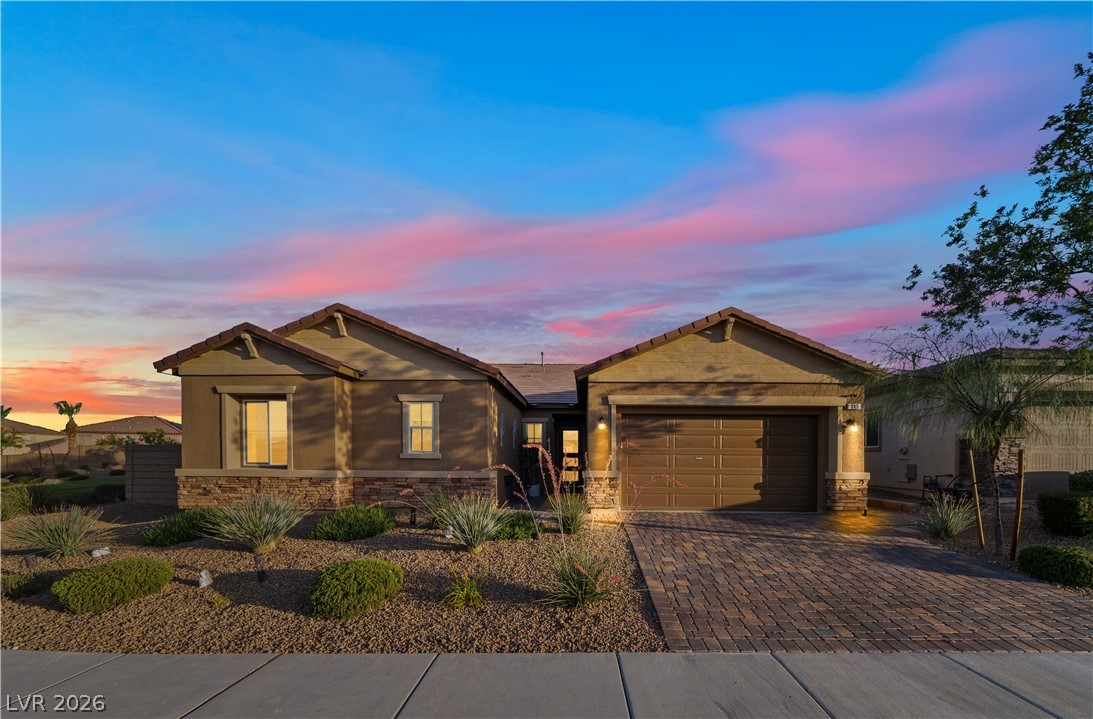 903 Jason Alexander Avenue North Las Vegas NV 89031