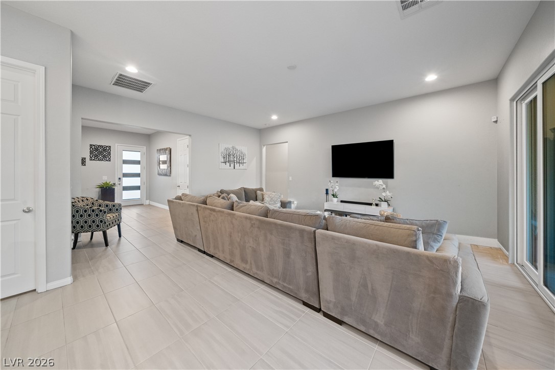 903 Jason Alexander Avenue North Las Vegas NV 89031