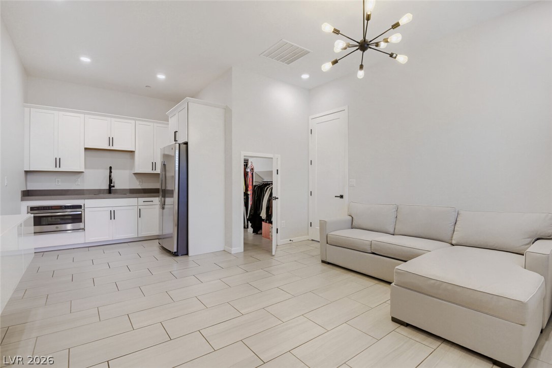 707 Glowing Horizon Street Henderson NV 89052