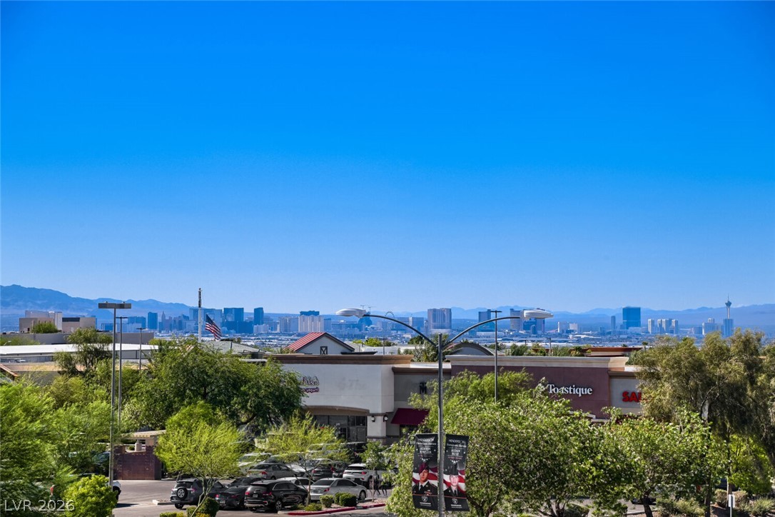 707 Glowing Horizon Street Henderson NV 89052