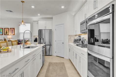 1583 Pacific Baza Street Las Vegas NV 89138