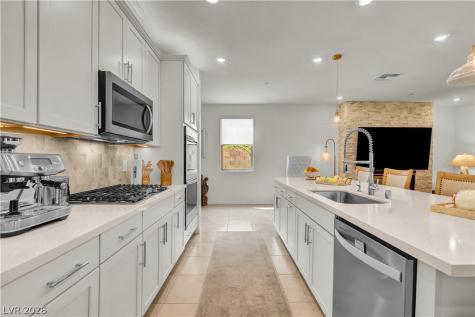 1583 Pacific Baza Street Las Vegas NV 89138