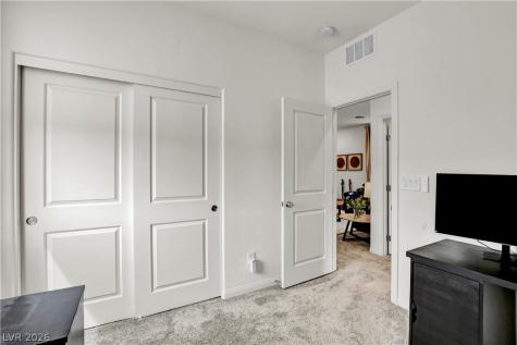 1583 Pacific Baza Street Las Vegas NV 89138