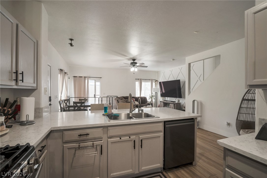 6388 Extreme Shear Avenue 103 Henderson NV 89011