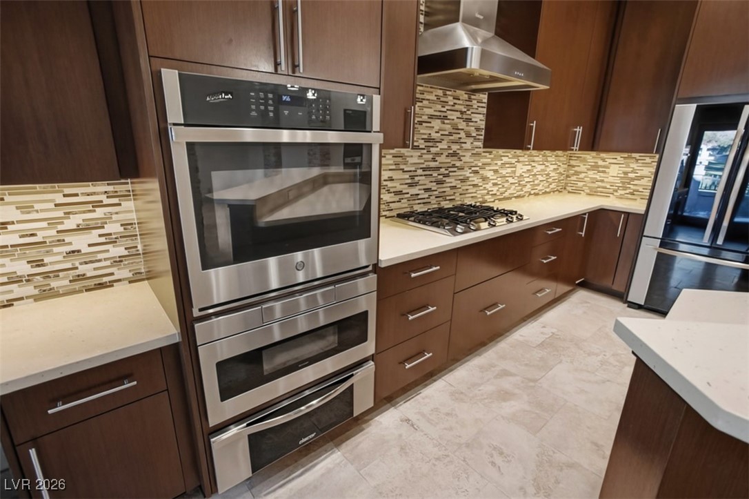 7146 Mission Hills Drive Las Vegas NV 89113