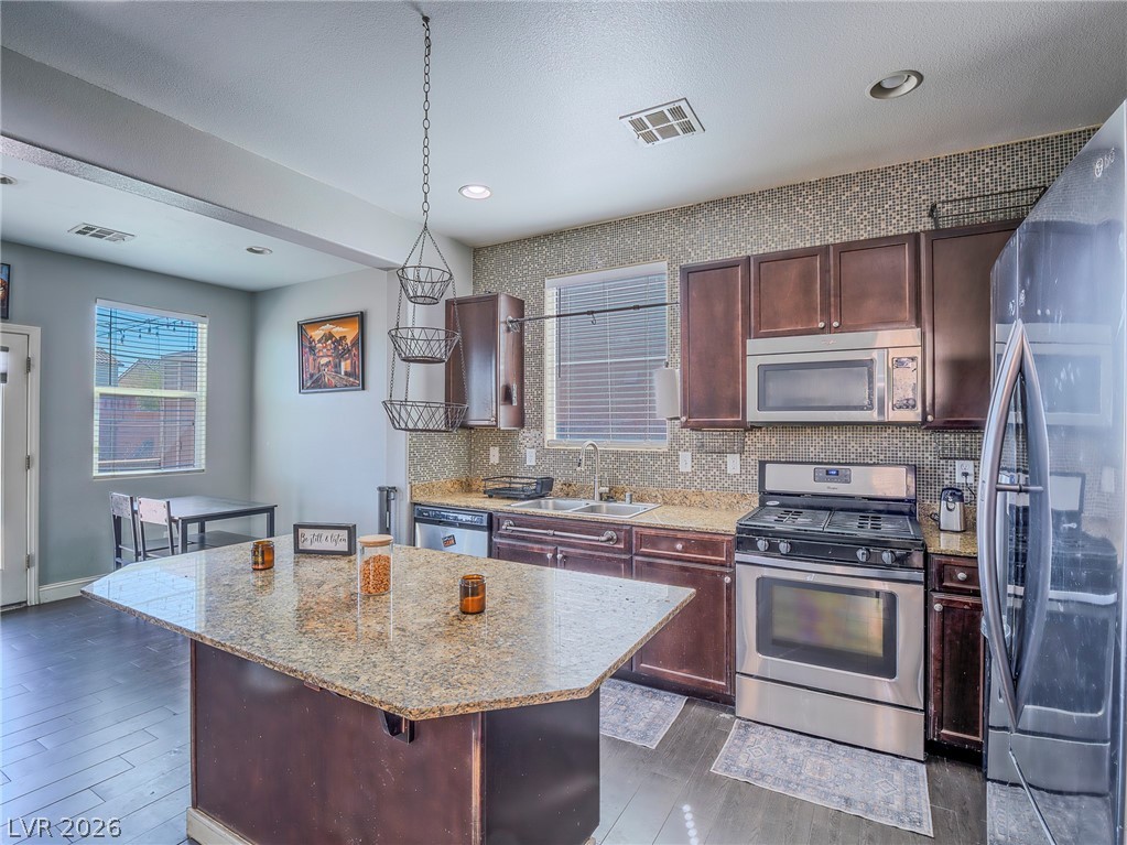 1040 Water Cove Street Henderson NV 89011