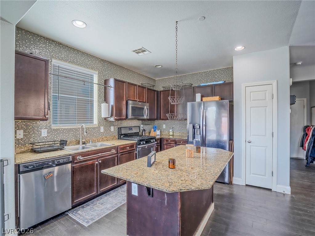 1040 Water Cove Street Henderson NV 89011