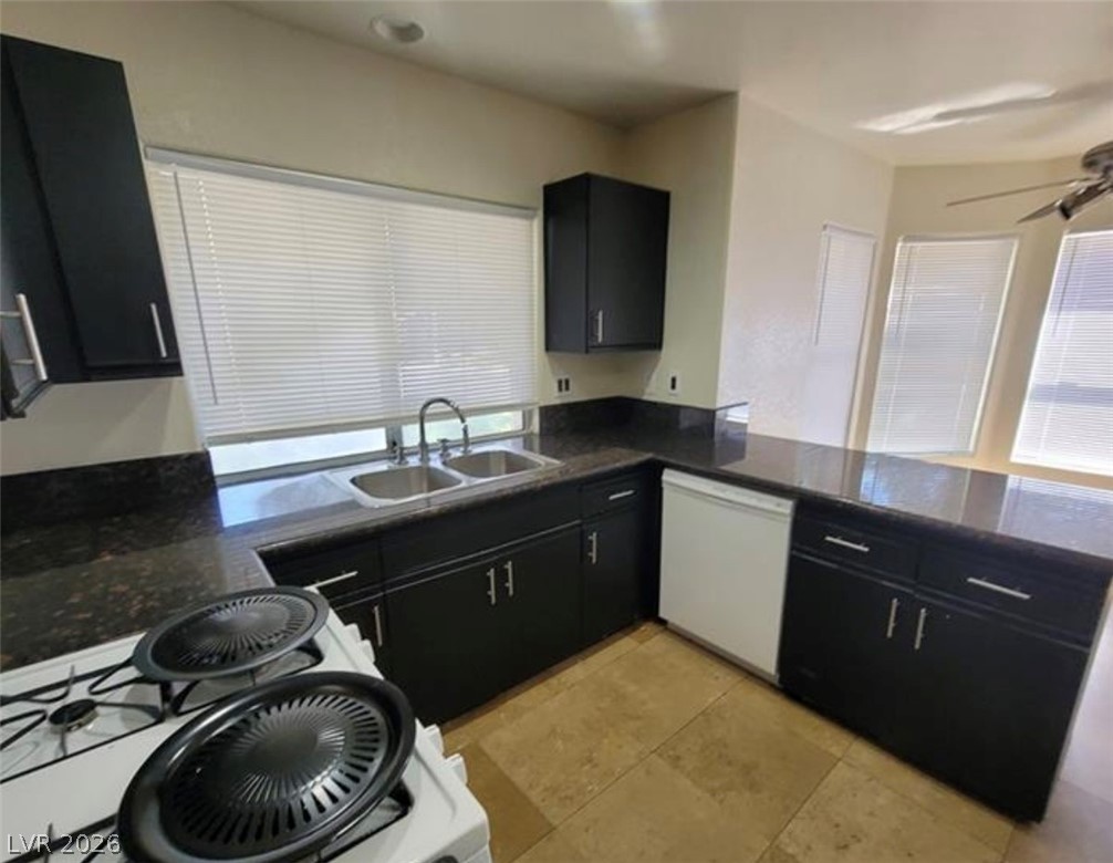 6902 Emerald Springs Lane Las Vegas NV 89113