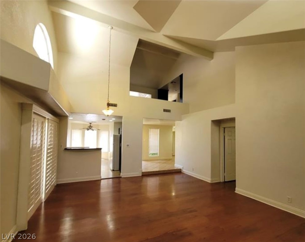 6902 Emerald Springs Lane Las Vegas NV 89113
