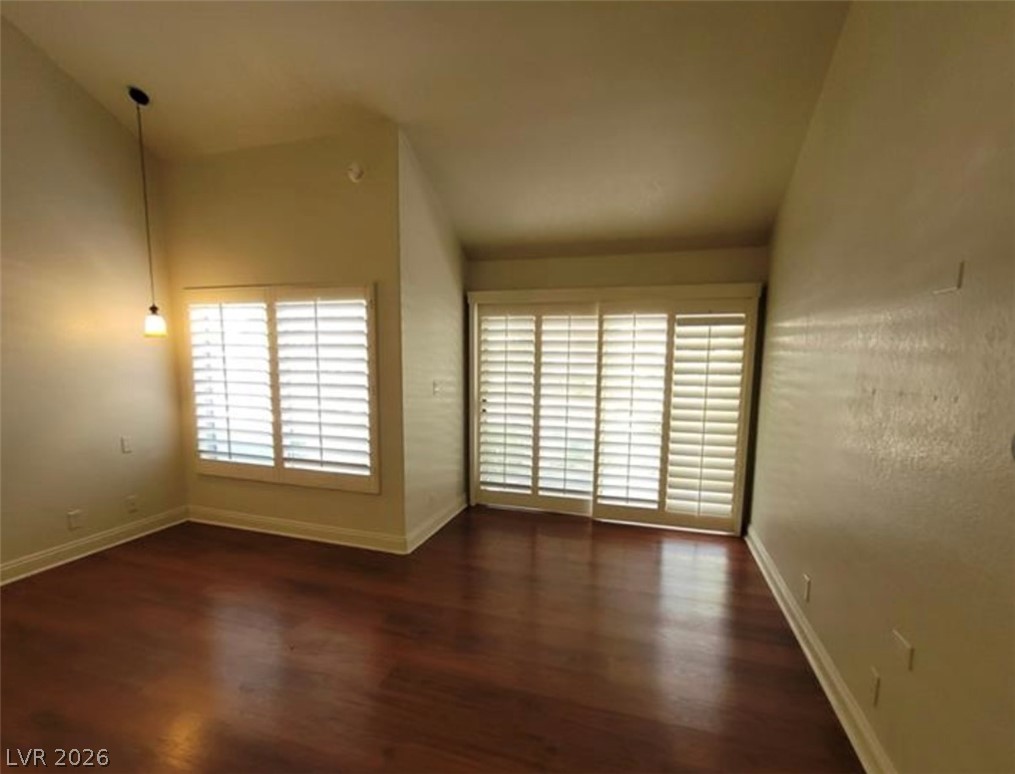 6902 Emerald Springs Lane Las Vegas NV 89113