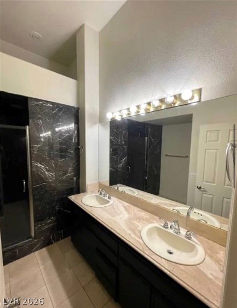 6902 Emerald Springs Lane Las Vegas NV 89113