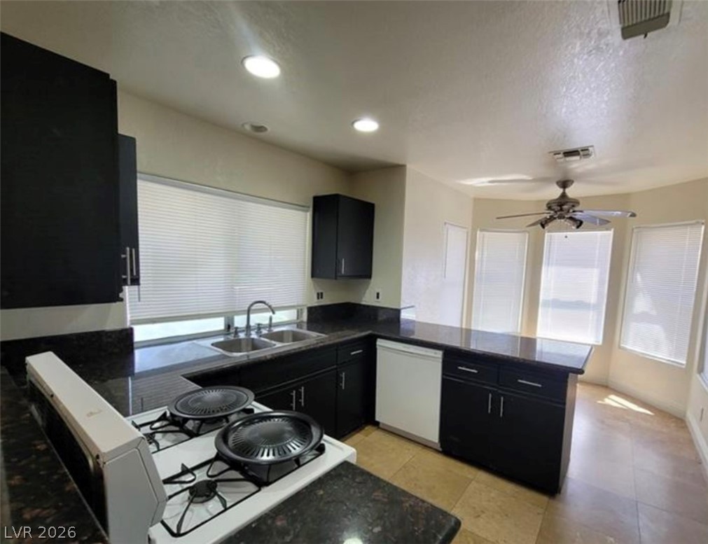 6902 Emerald Springs Lane Las Vegas NV 89113