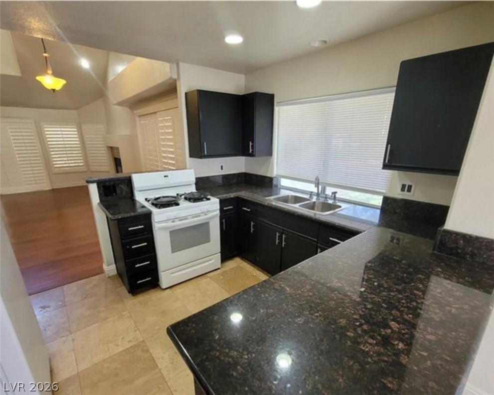 6902 Emerald Springs Lane Las Vegas NV 89113