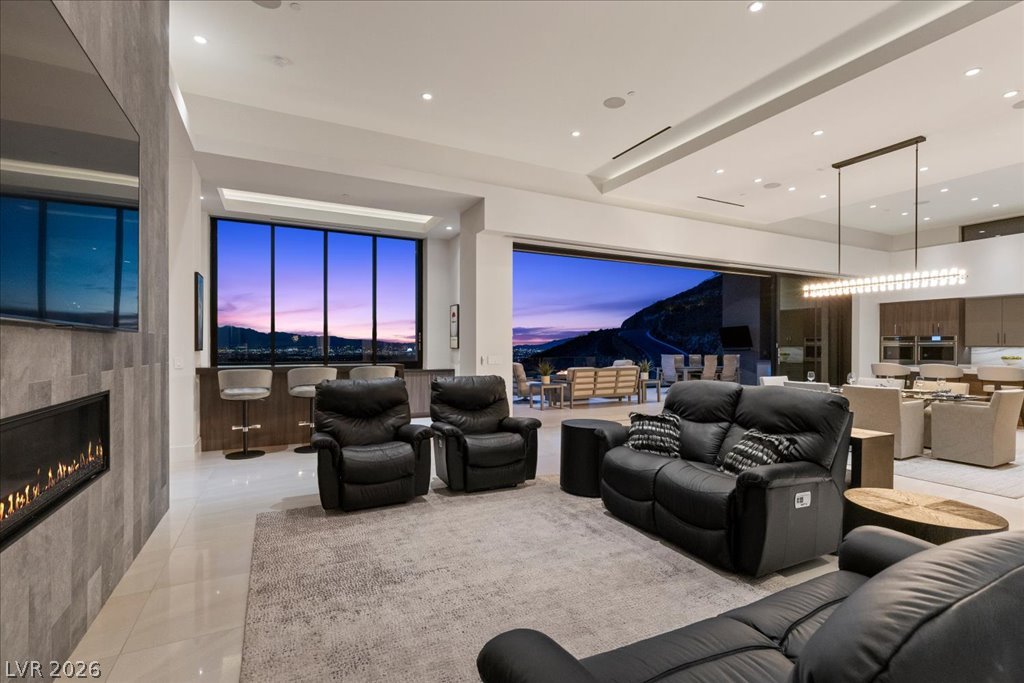 657 Ridgestone Rim Court Henderson NV 89012