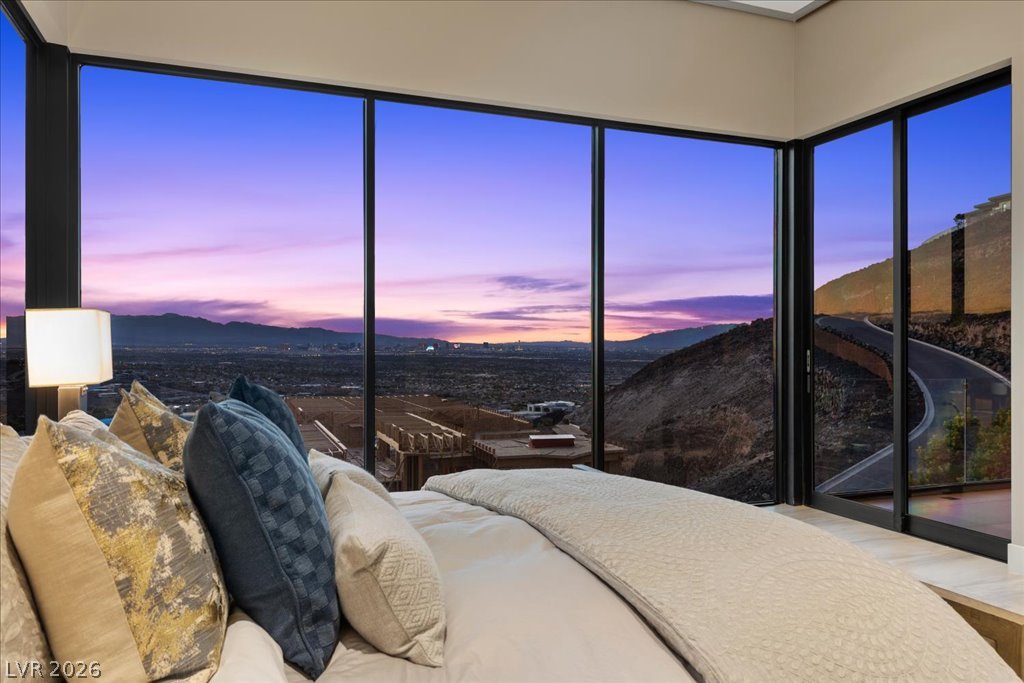 657 Ridgestone Rim Court Henderson NV 89012