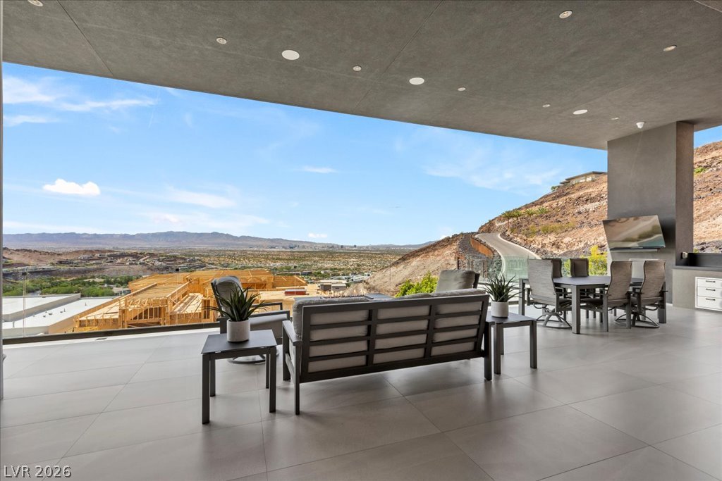 657 Ridgestone Rim Court Henderson NV 89012