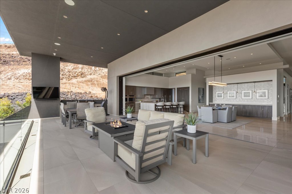 657 Ridgestone Rim Court Henderson NV 89012