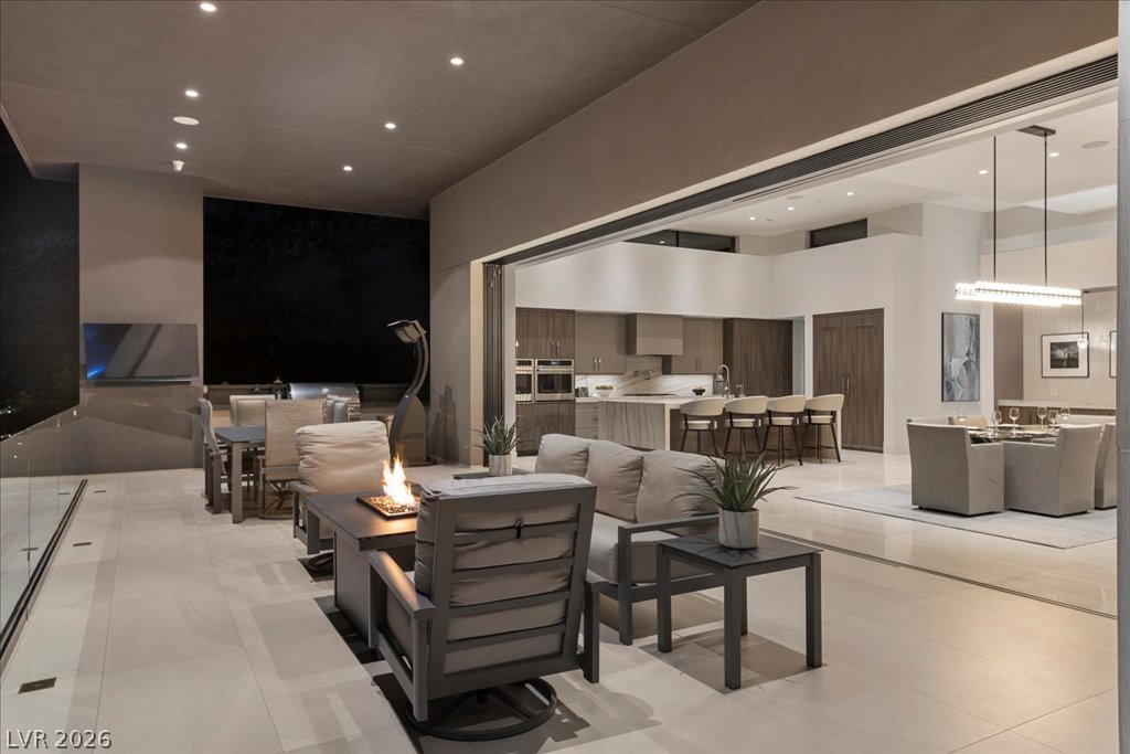 657 Ridgestone Rim Court Henderson NV 89012