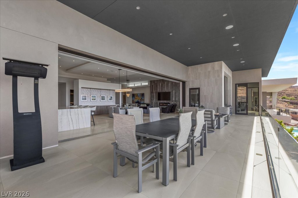 657 Ridgestone Rim Court Henderson NV 89012