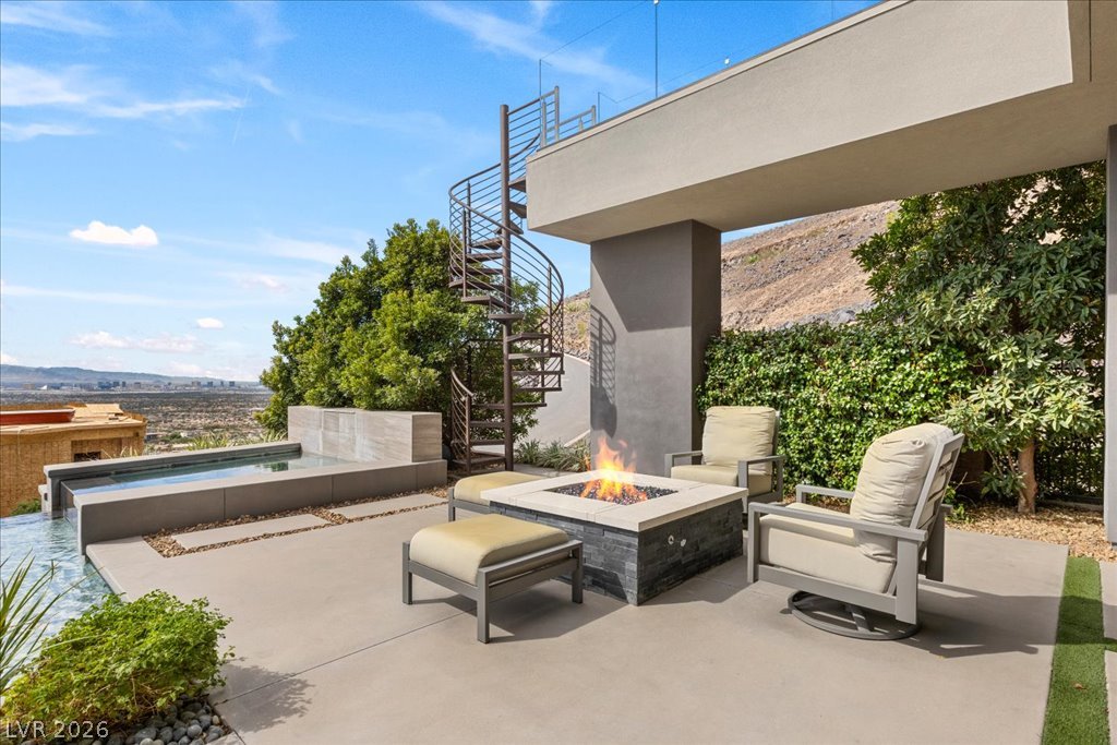 657 Ridgestone Rim Court Henderson NV 89012