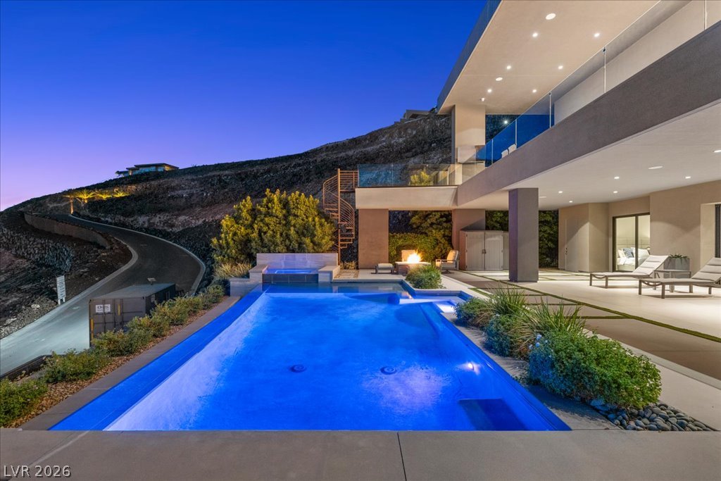 657 Ridgestone Rim Court Henderson NV 89012