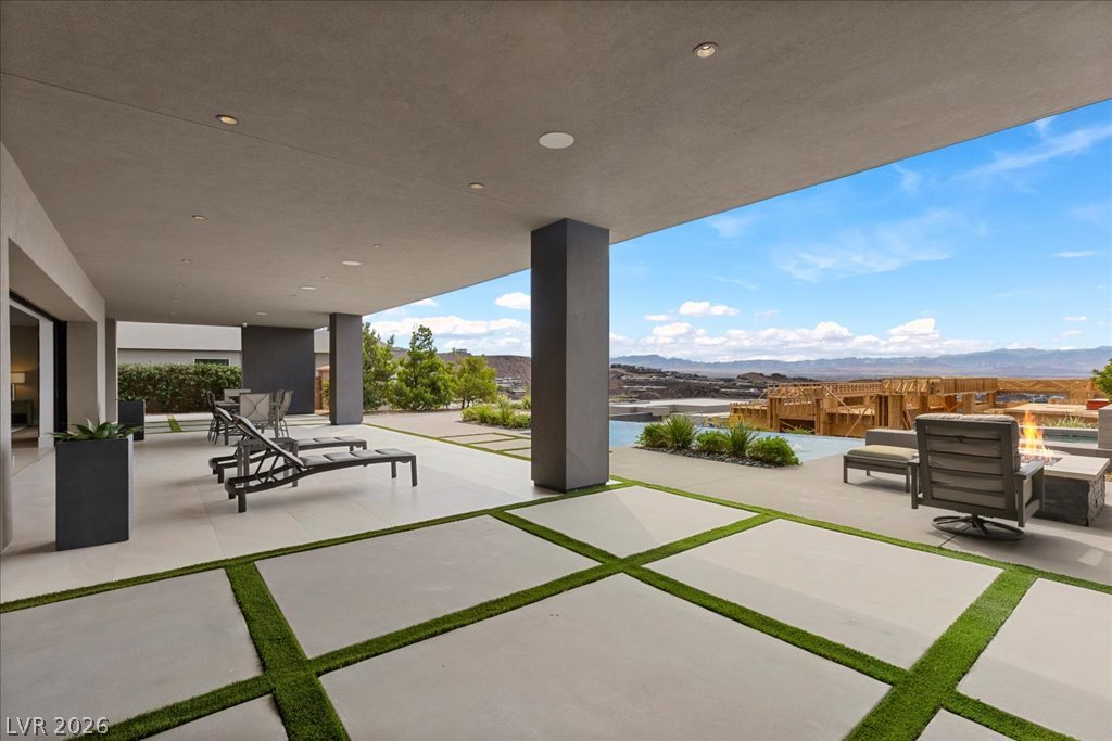 657 Ridgestone Rim Court Henderson NV 89012