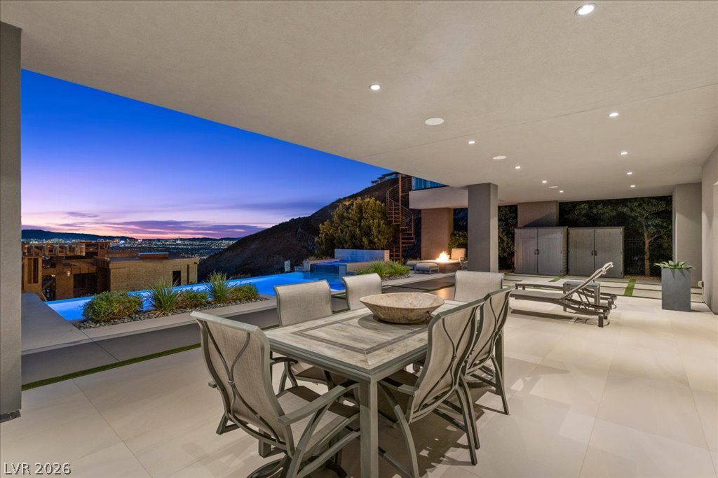 657 Ridgestone Rim Court Henderson NV 89012
