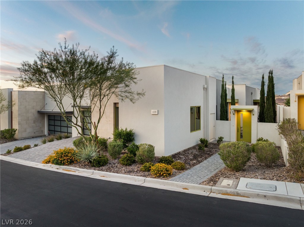 658 Falcon Summit Court Henderson NV 89012