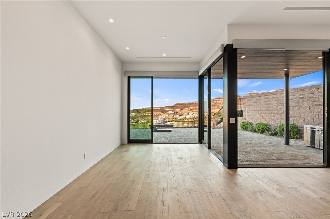 658 Falcon Summit Court Henderson NV 89012