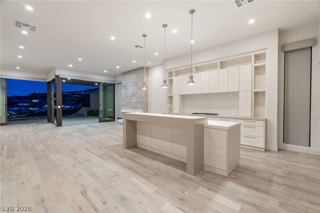 658 Falcon Summit Court Henderson NV 89012