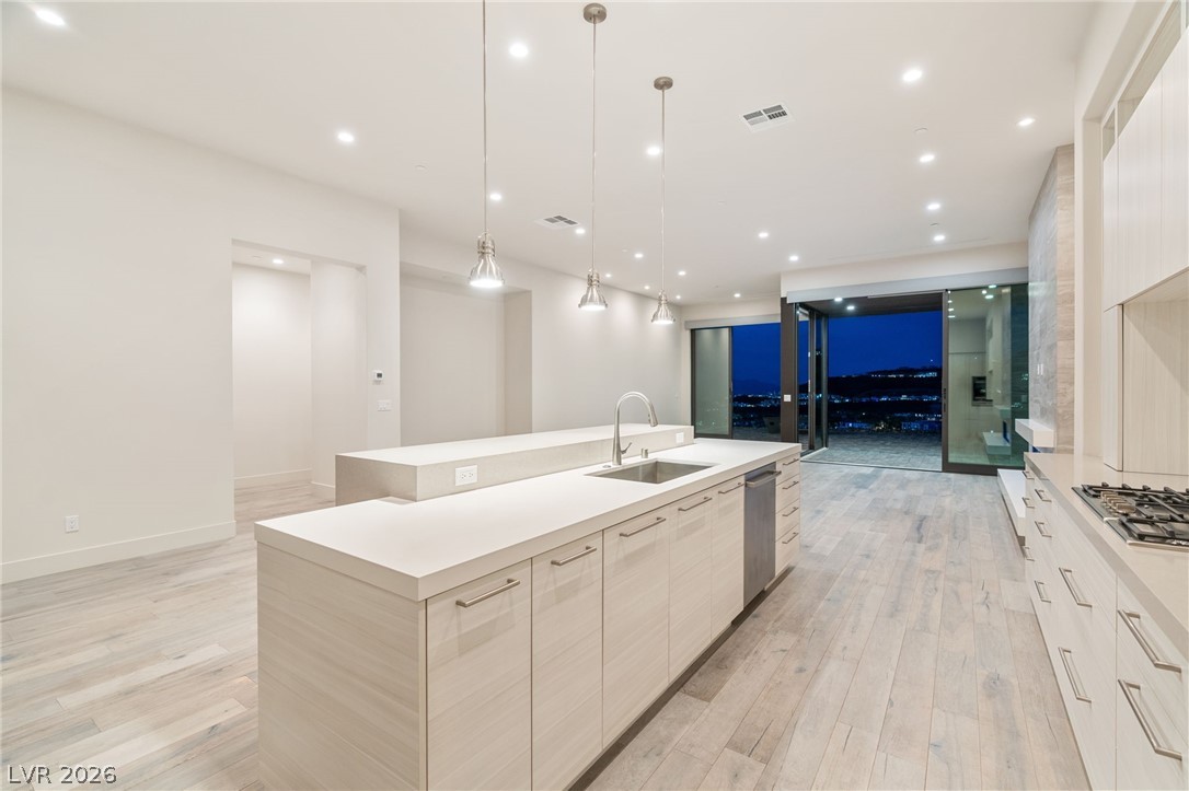 658 Falcon Summit Court Henderson NV 89012