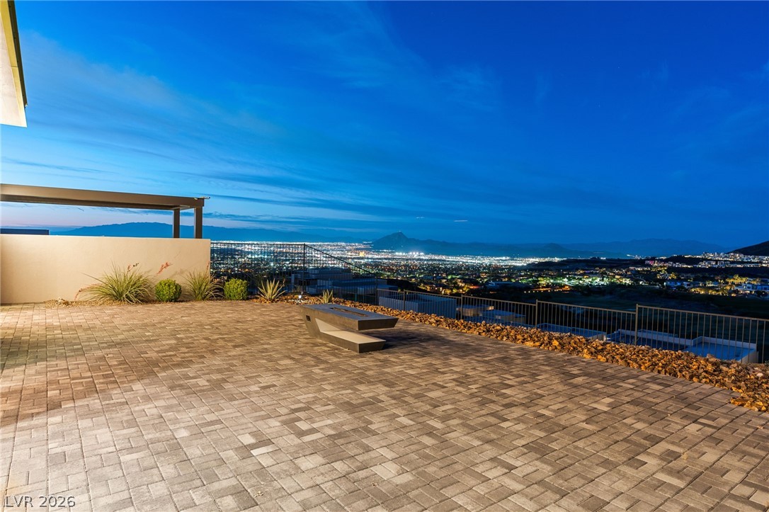 658 Falcon Summit Court Henderson NV 89012
