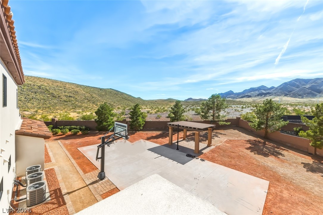 1140 Julie Road Henderson NV 89002