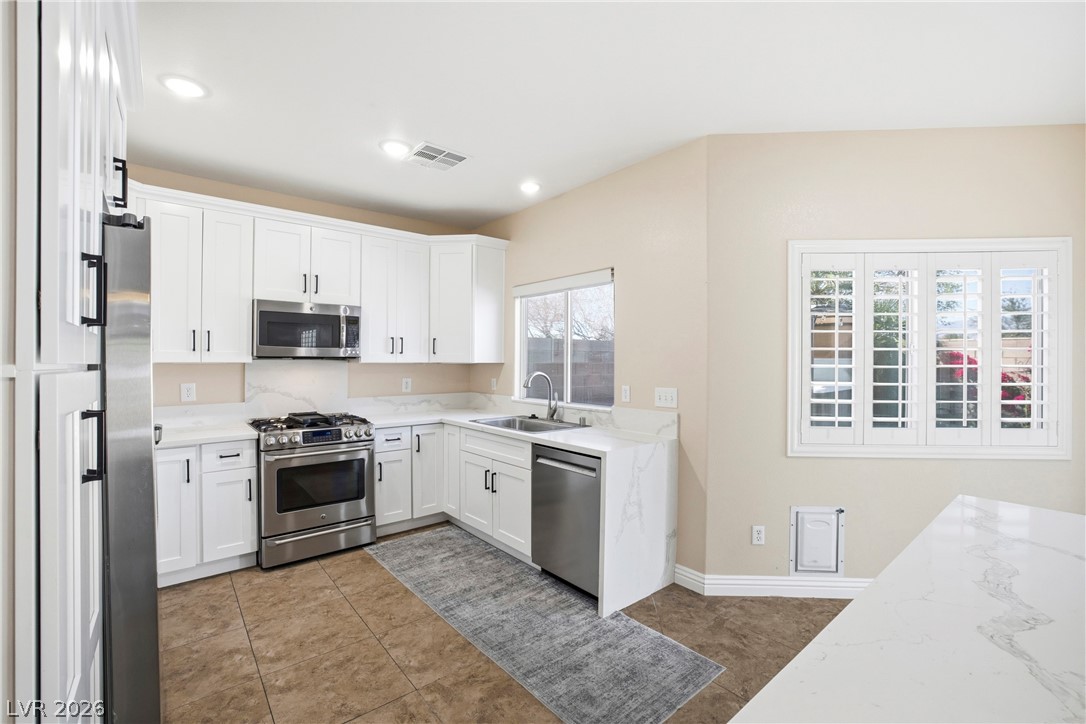 5104 Cascade Pools Avenue Las Vegas NV 89131