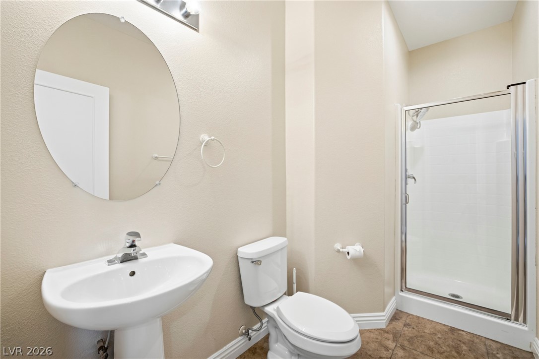 5104 Cascade Pools Avenue Las Vegas NV 89131