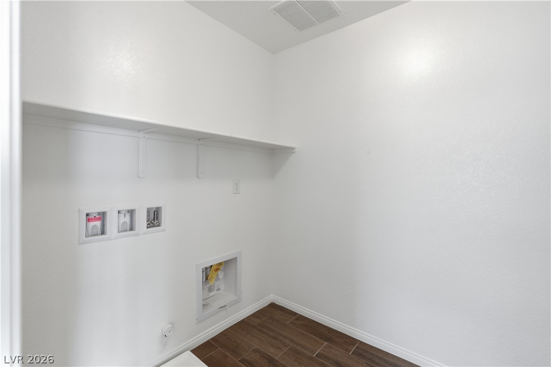 5326 Borra Hills Street Las Vegas NV 89148