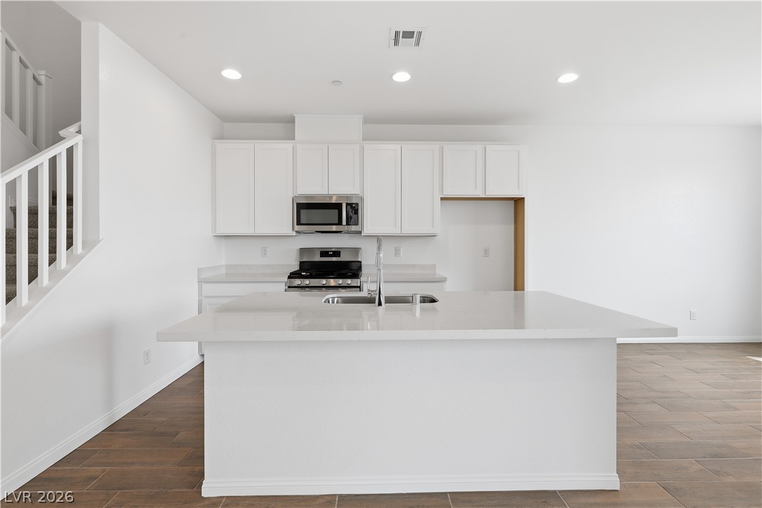 5326 Borra Hills Street Las Vegas NV 89148
