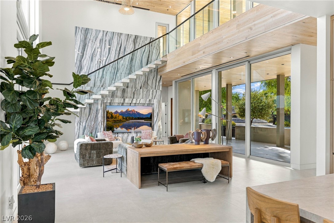 38 Hawkeye Lane Las Vegas NV 89135